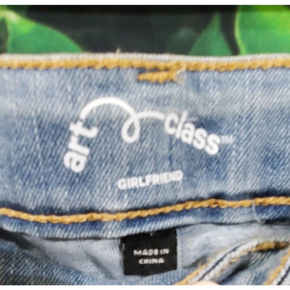 Girls' Art Class Girlfriend Distressed Jeans - Size 7 - Picture 7 of 7